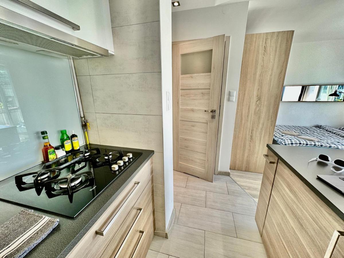 Neon 2 - Fast Wifi 70'tv Netflix Hbo Max Appletv+ * Warszawa